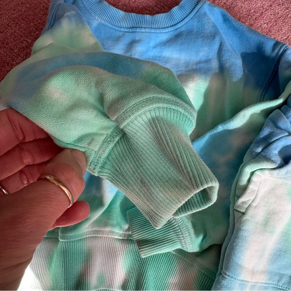 Mini Boden 3-4Y Blue & Green Tie-Dye Sweatshirt and Shorts Set